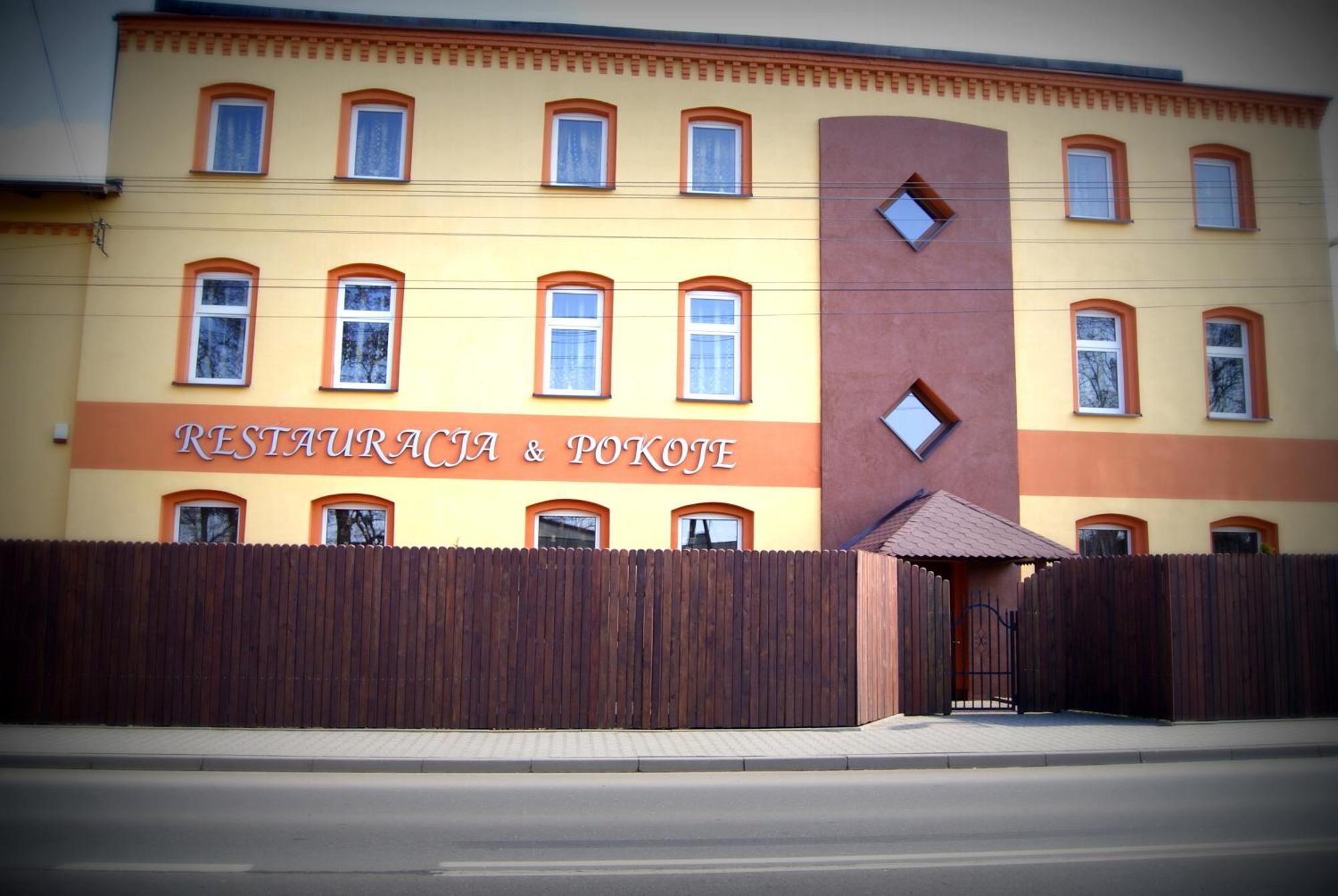 Pokoje Goscinne Kropka Tarnowskie Góry Exterior foto